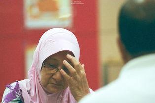 老太太肯德基吃瓜,揭秘老年生活新潮流