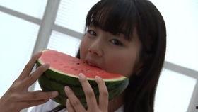 重庆的吃瓜少女,麻辣鲜香中的生活观察者