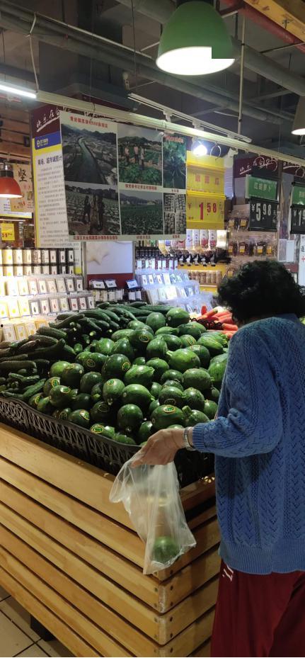 兰城市吃瓜事件,揭秘背后真相与网络舆论风暴